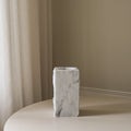 Large Carrara White Marble Edge Vase - Premium design vaas van Botane