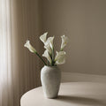White Calla Lily Bouquet — kunstbloemen boeket van Botane