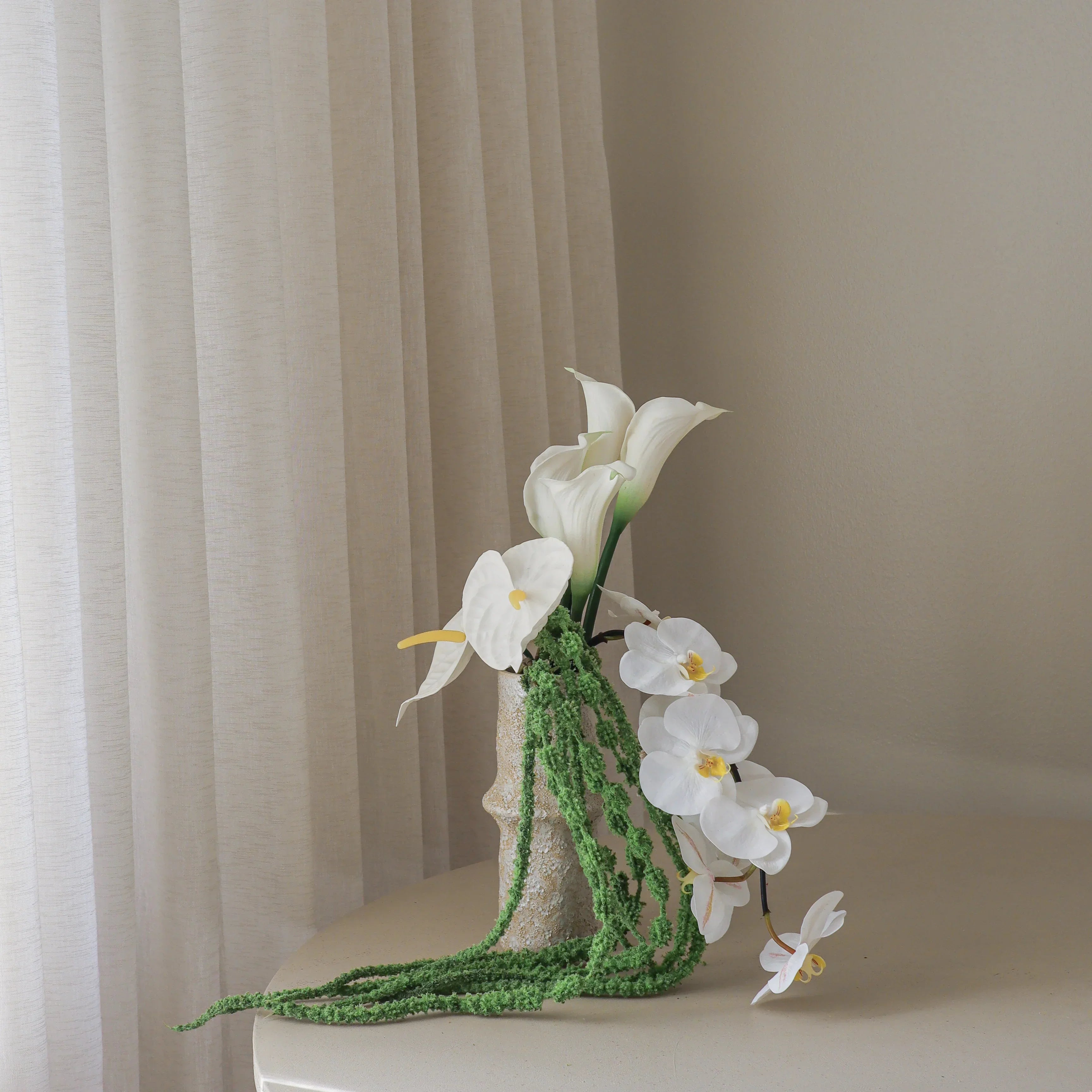 Verdant Calla Met Large Earth