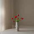 Red Tulip Bouquet — kunstbloemen boeket van Botane