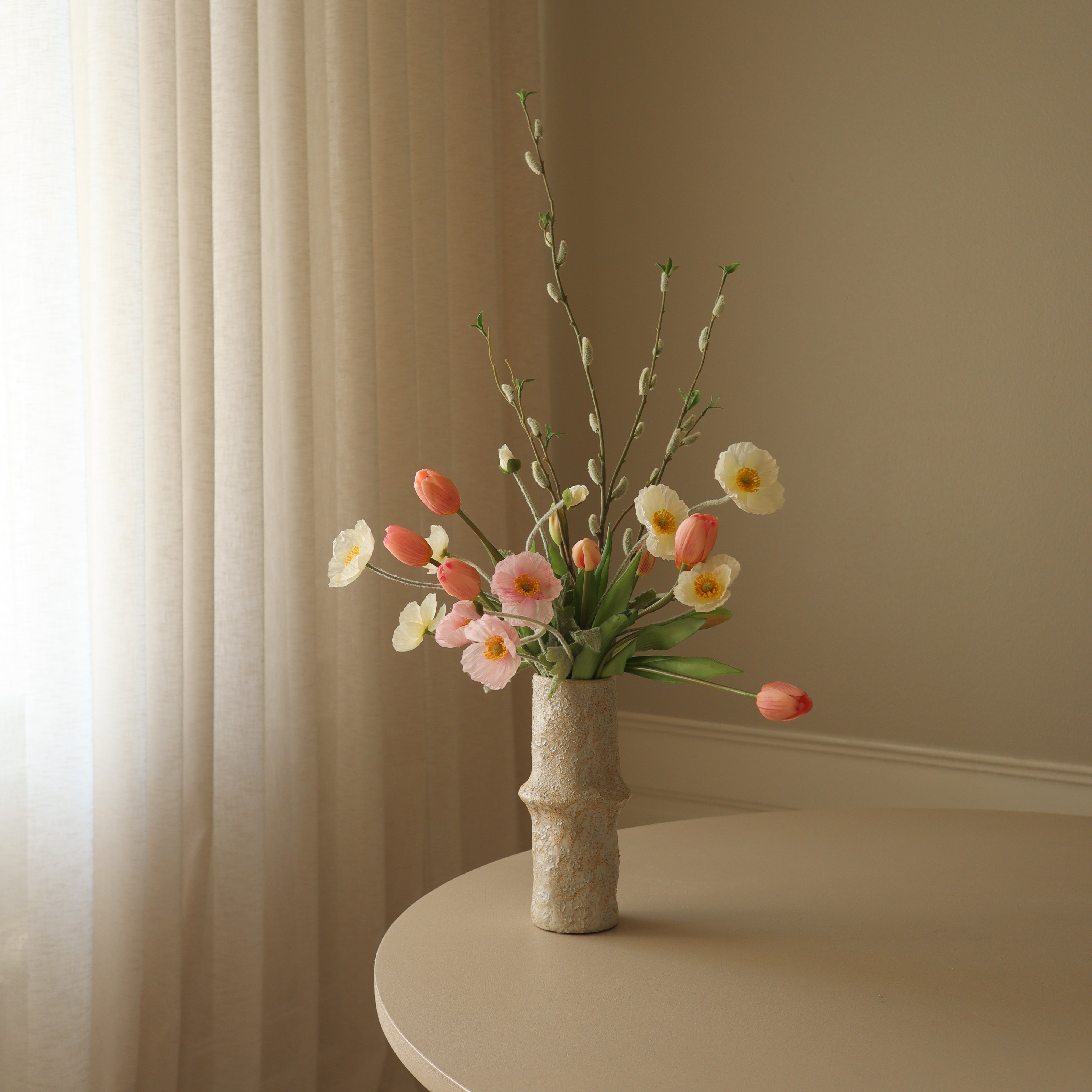 Spring Awakening — kunstbloemen boeket van Botane, detailfoto 3