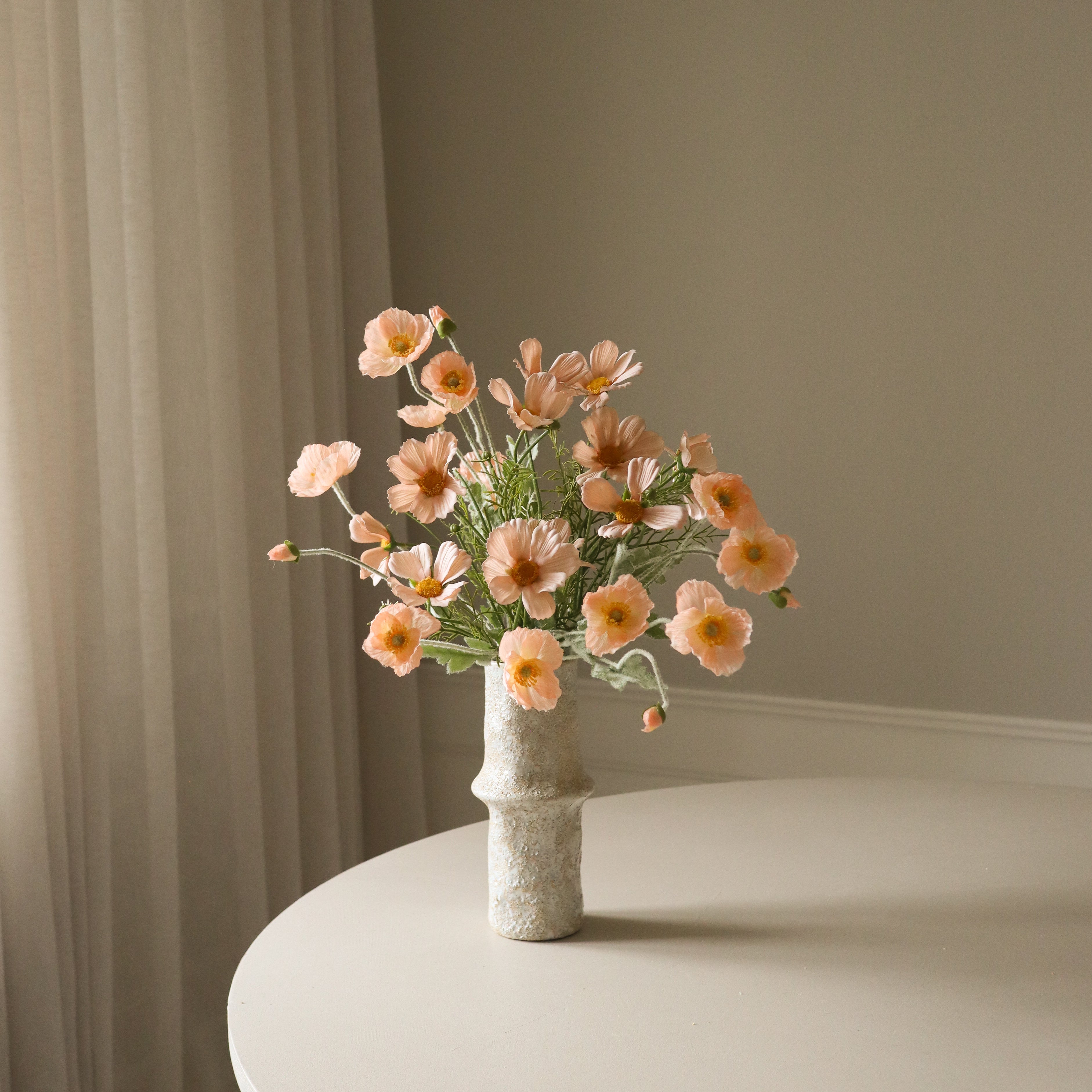 Apricot Breeze — kunstbloemen boeket van Botane