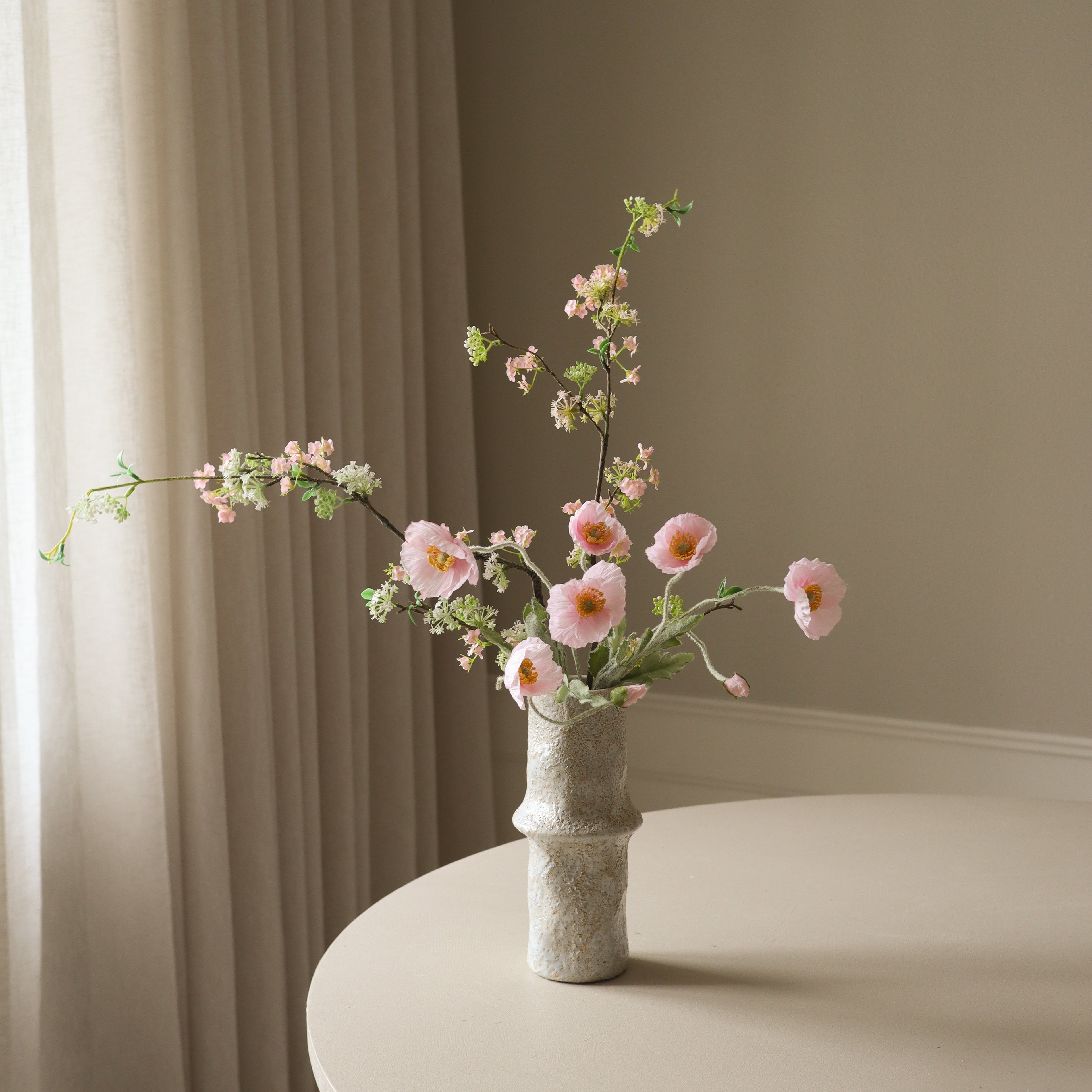 Blossom Veil met vaas