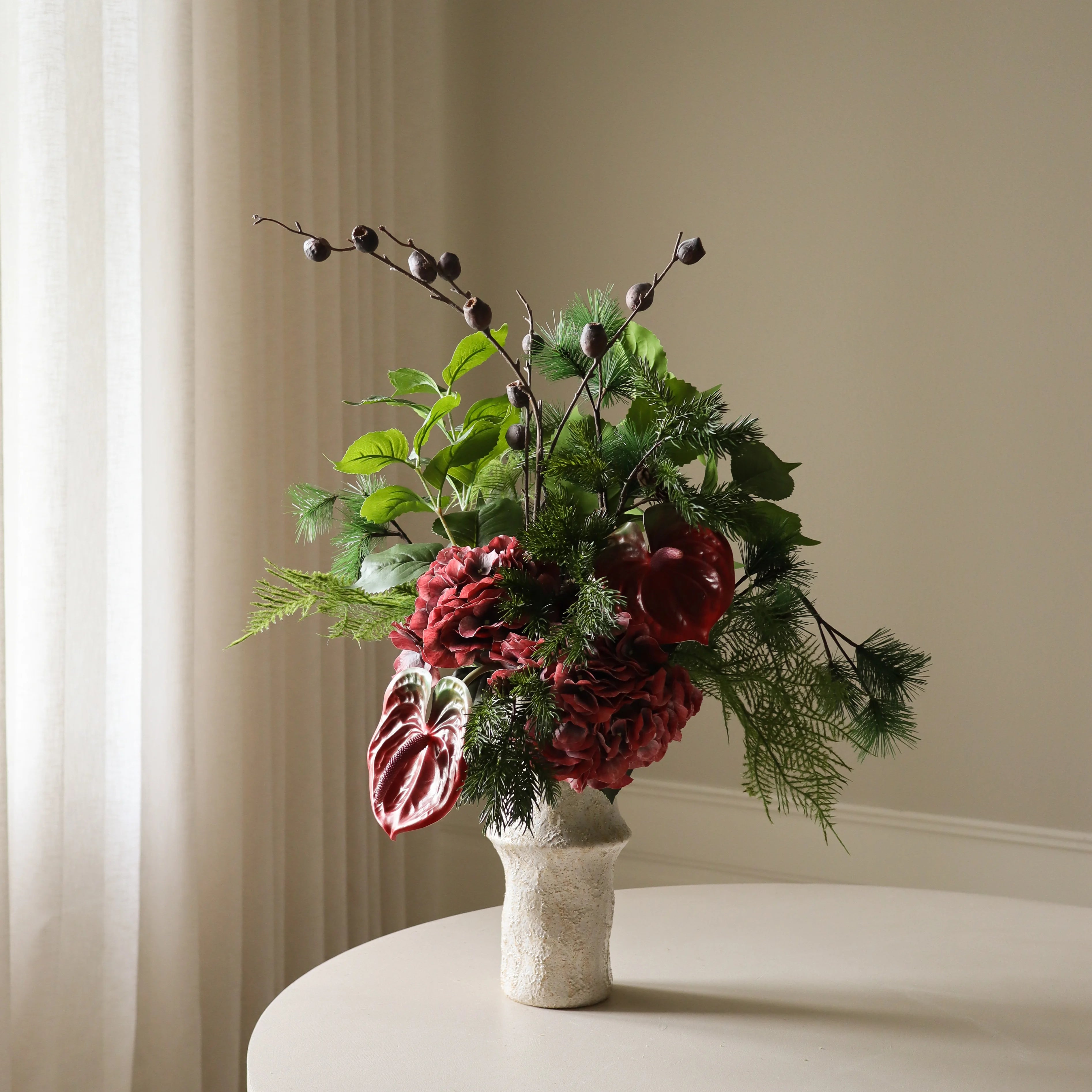 Scarlet Pine — kunstbloemen boeket van Botane