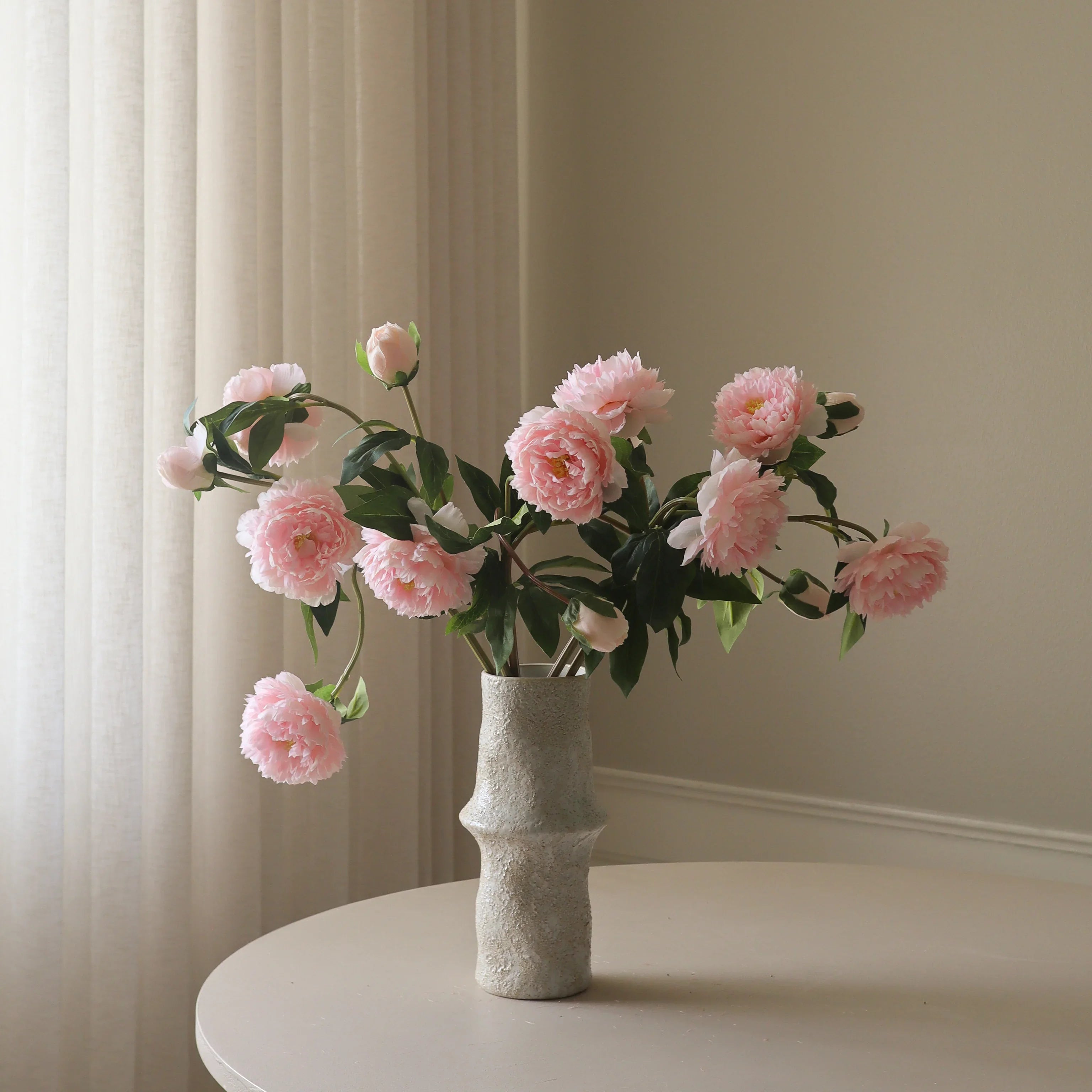 Peony Bouquet — kunstbloemen boeket van Botane, detailfoto 3