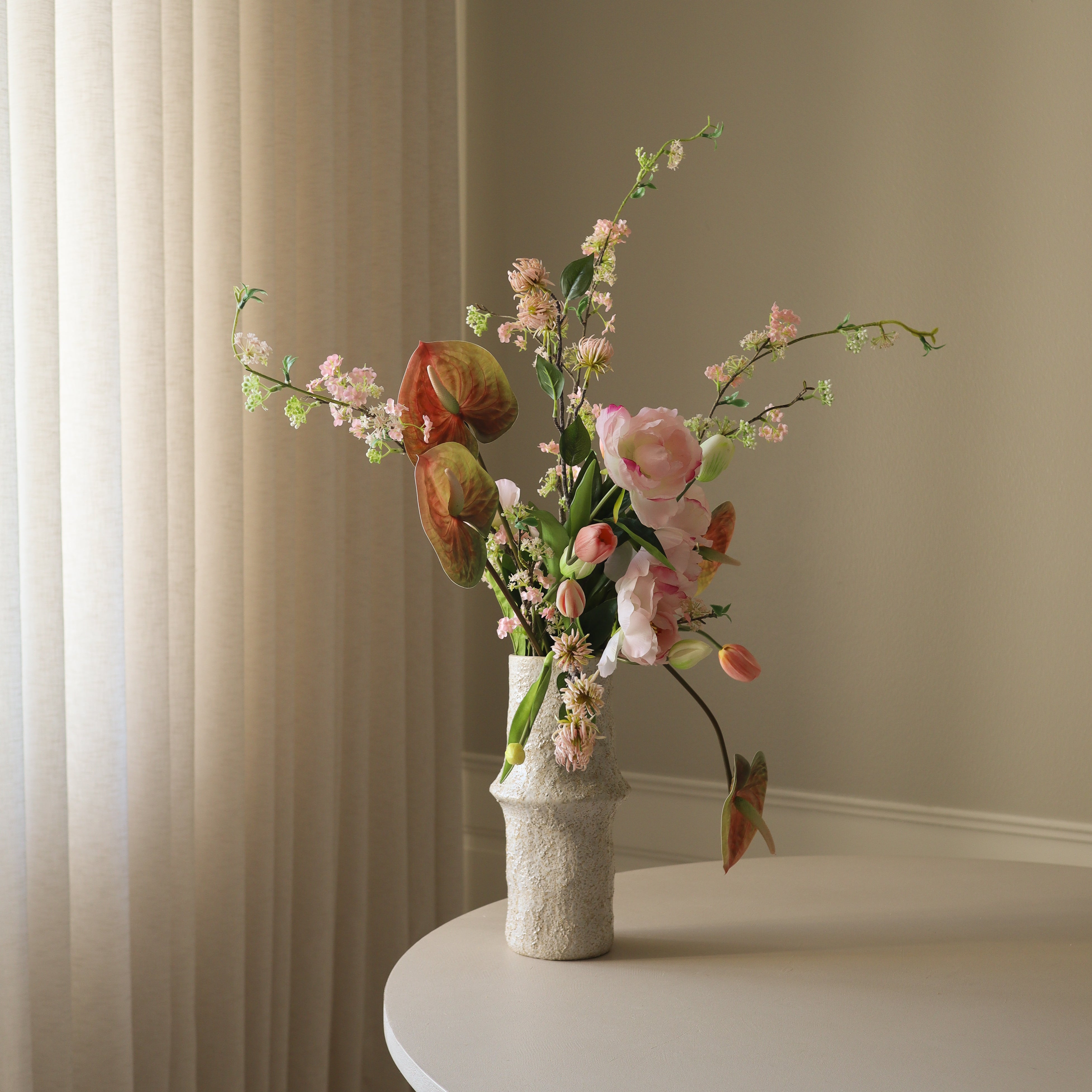 Blossom Reverie met vaas