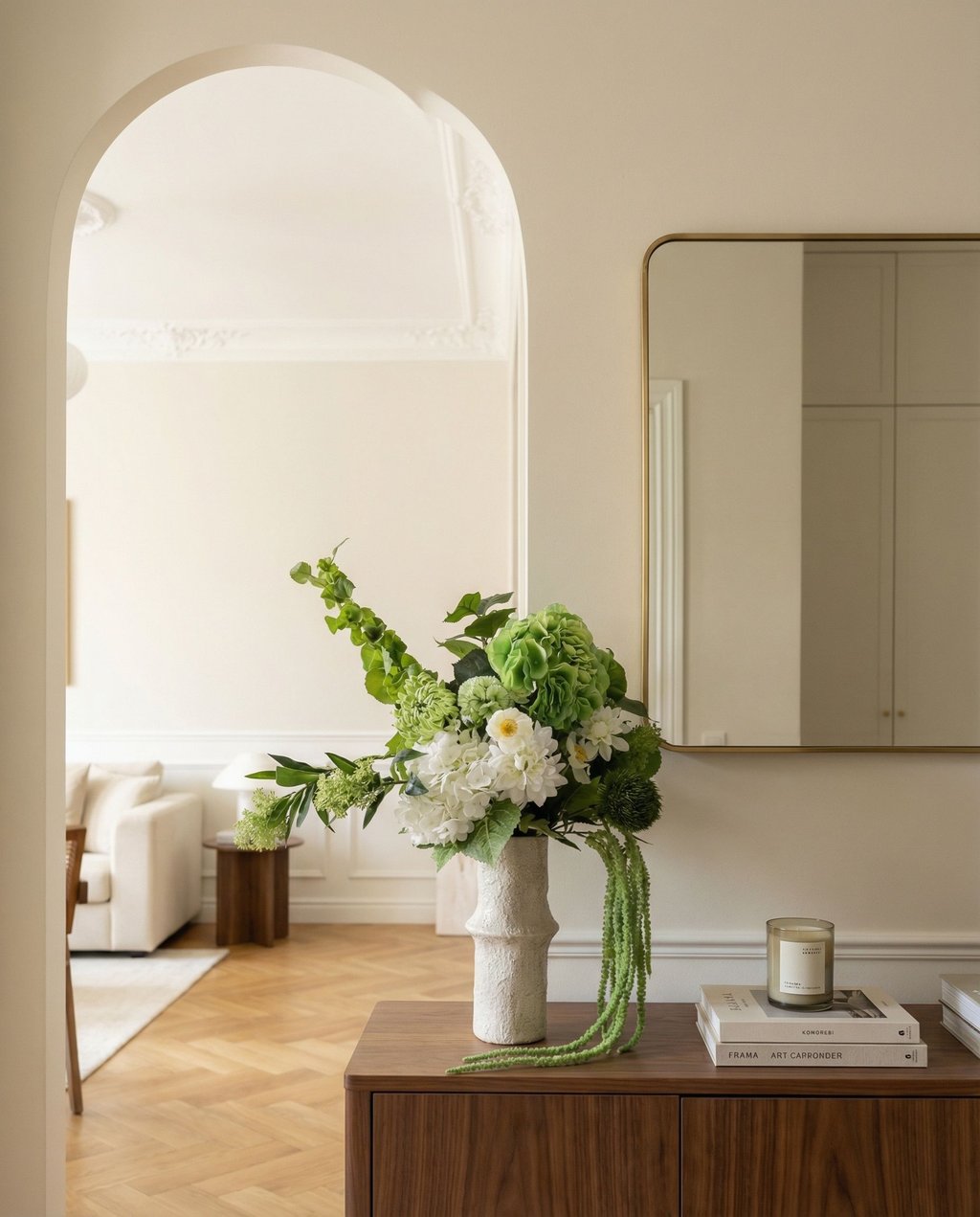Verdant Bloom met vaas — kunstbloemen bundel van Botane, detailfoto 4