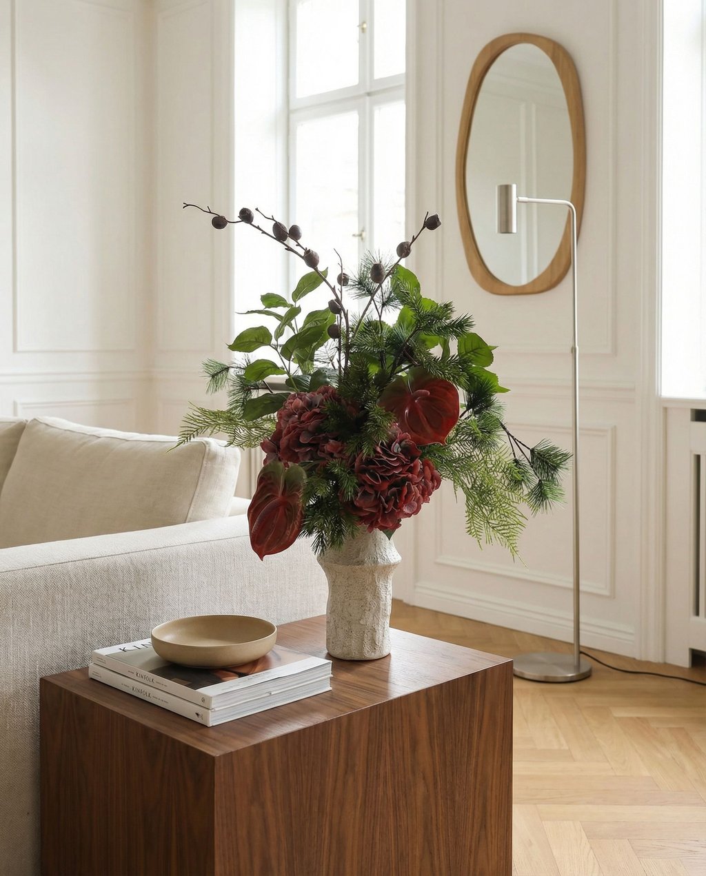 Scarlet Pine — kunstbloemen boeket van Botane, detailfoto 4
