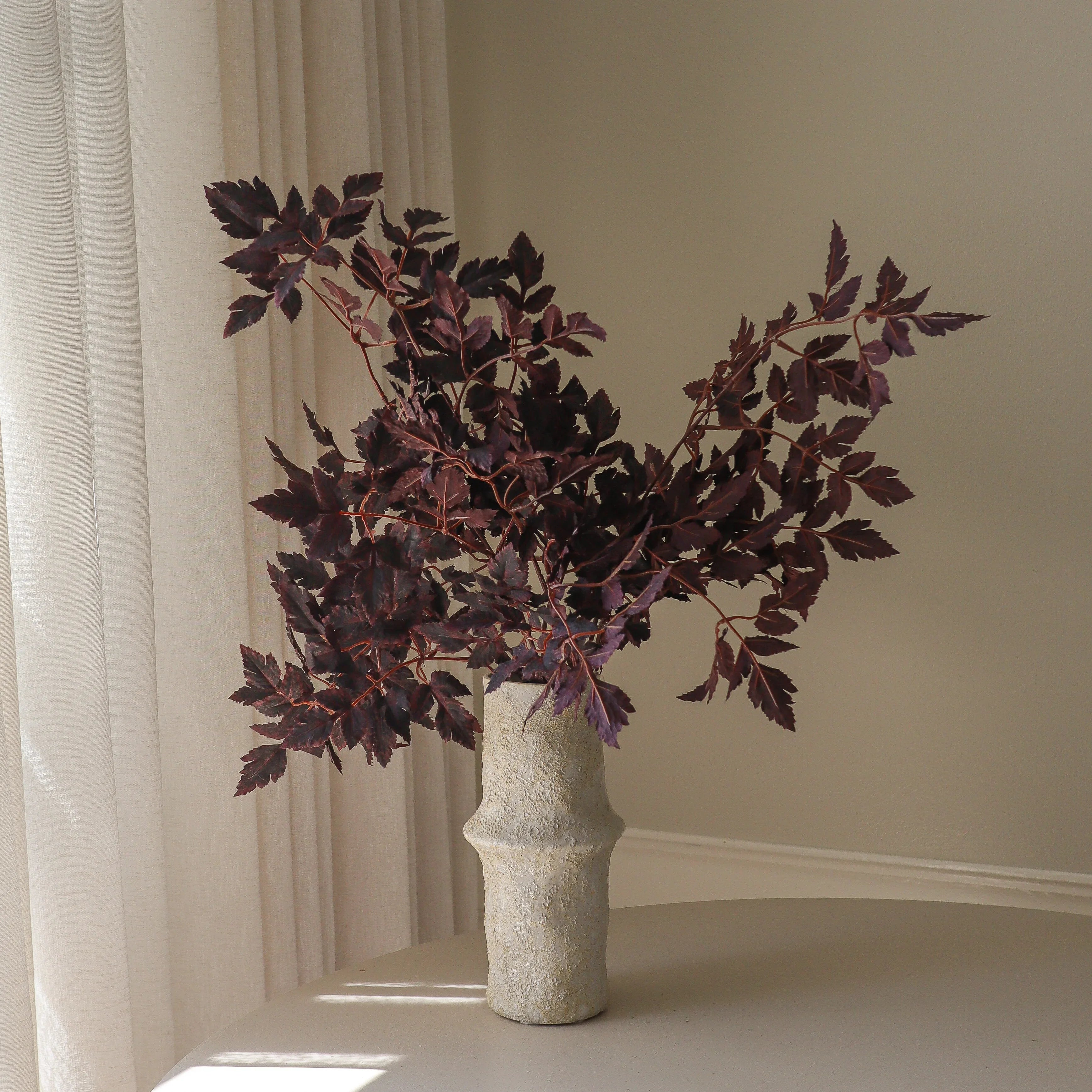 Burgundy Plum Leaves Bouquet - Premium kunstbloemen boeket van Botane