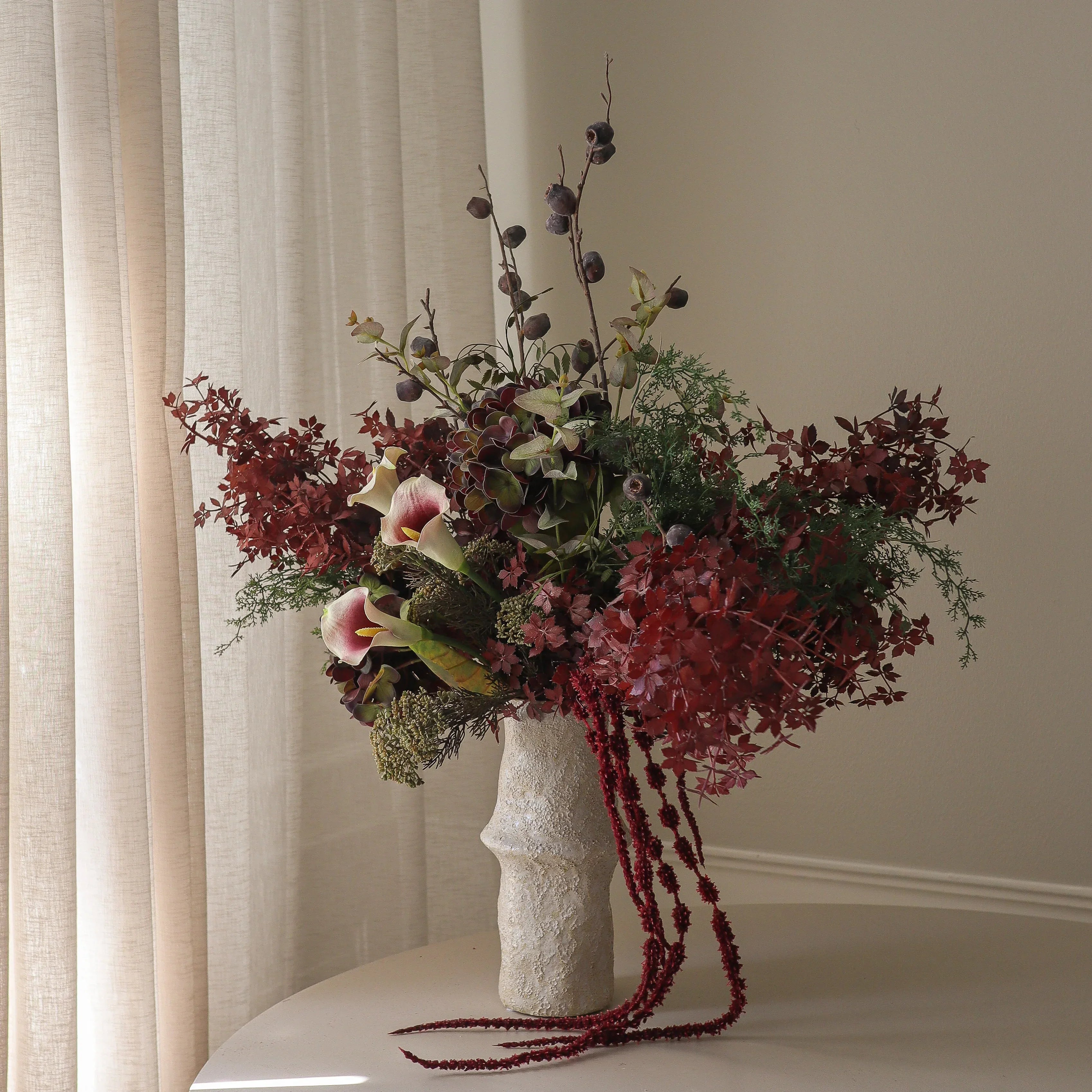 Burgundy Muse Bouquet Met Large Earth