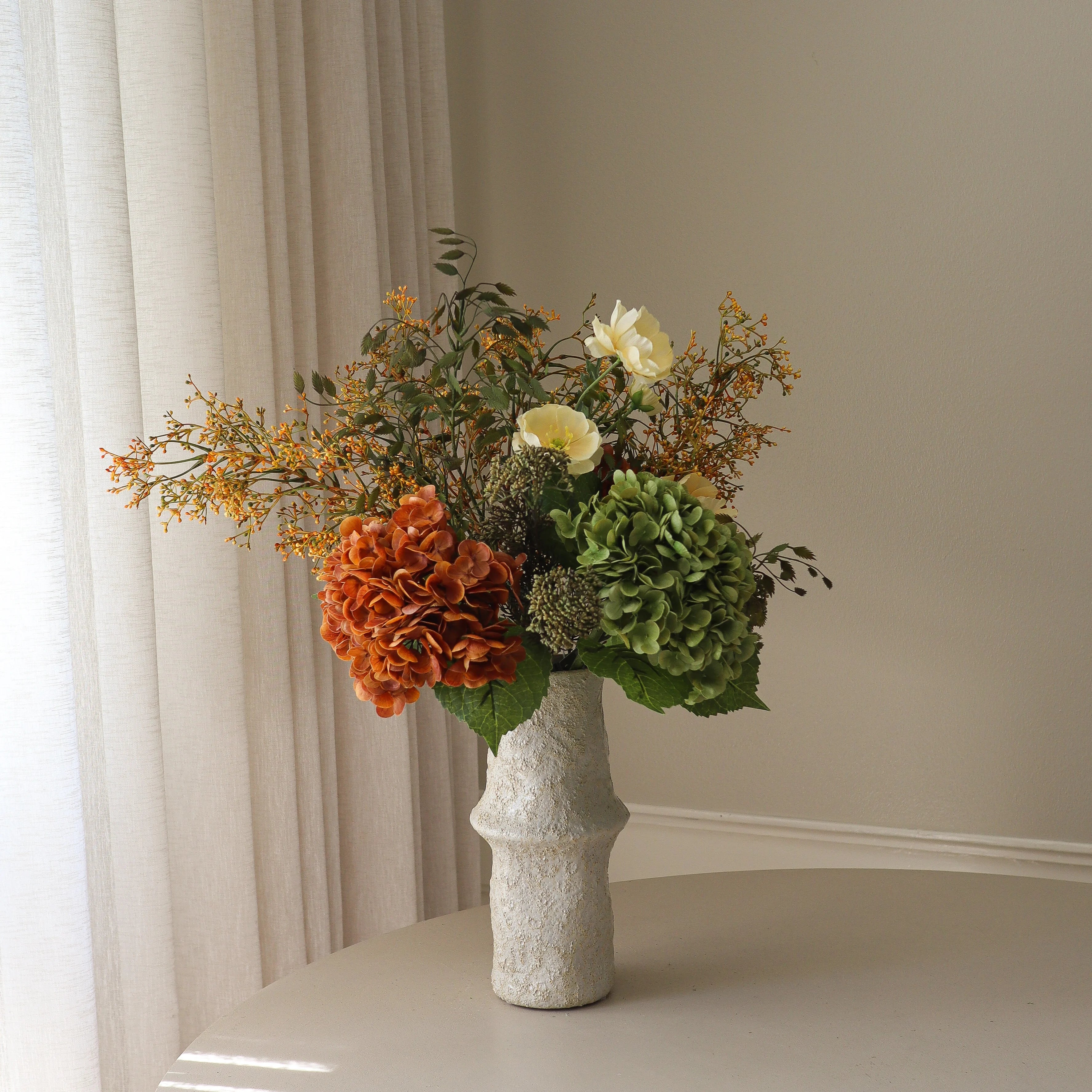 Olive Meadow Bouquet - kunstbloemen boeket detailopname