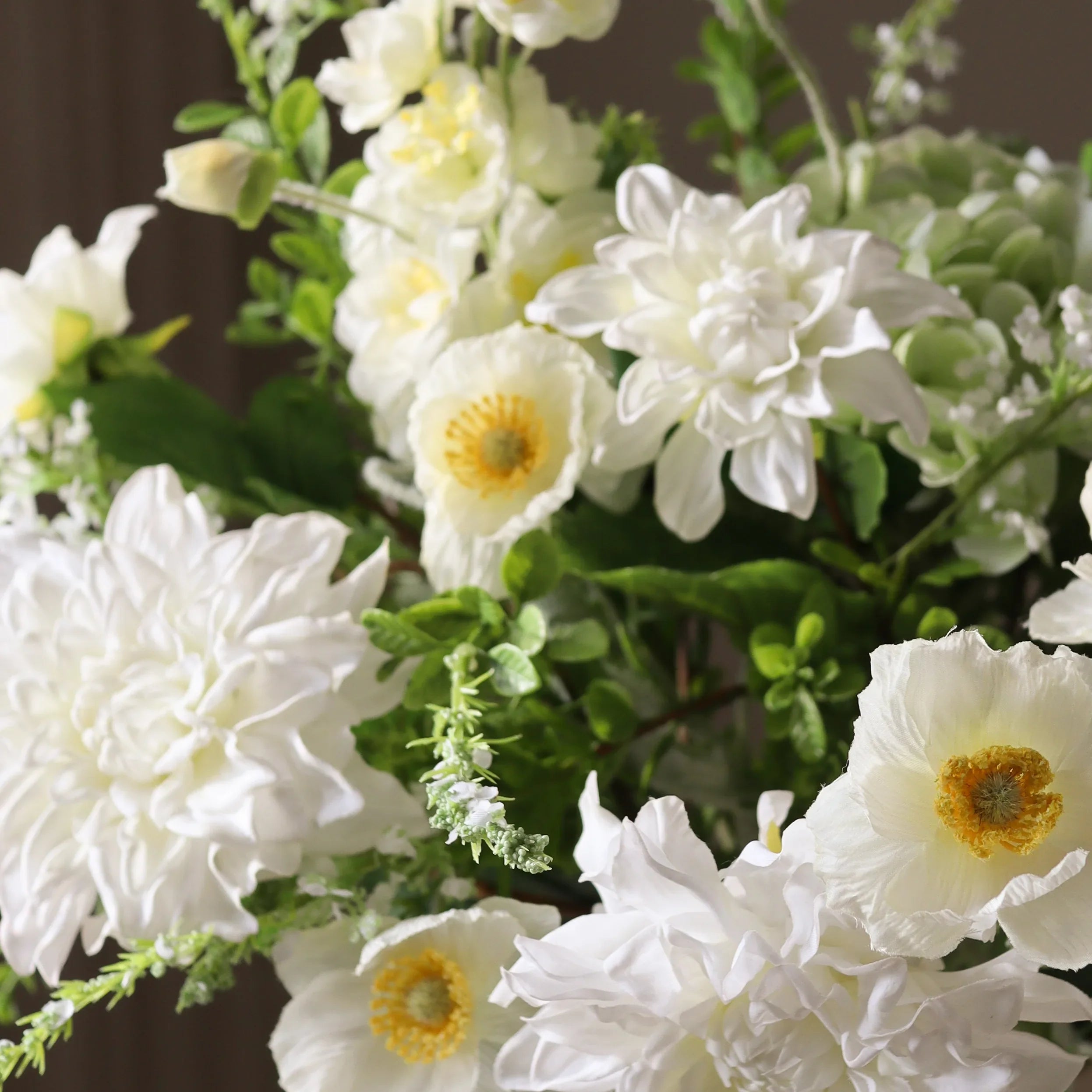 Chantilly Lace — kunstbloemen boeket van Botane, detailfoto 2