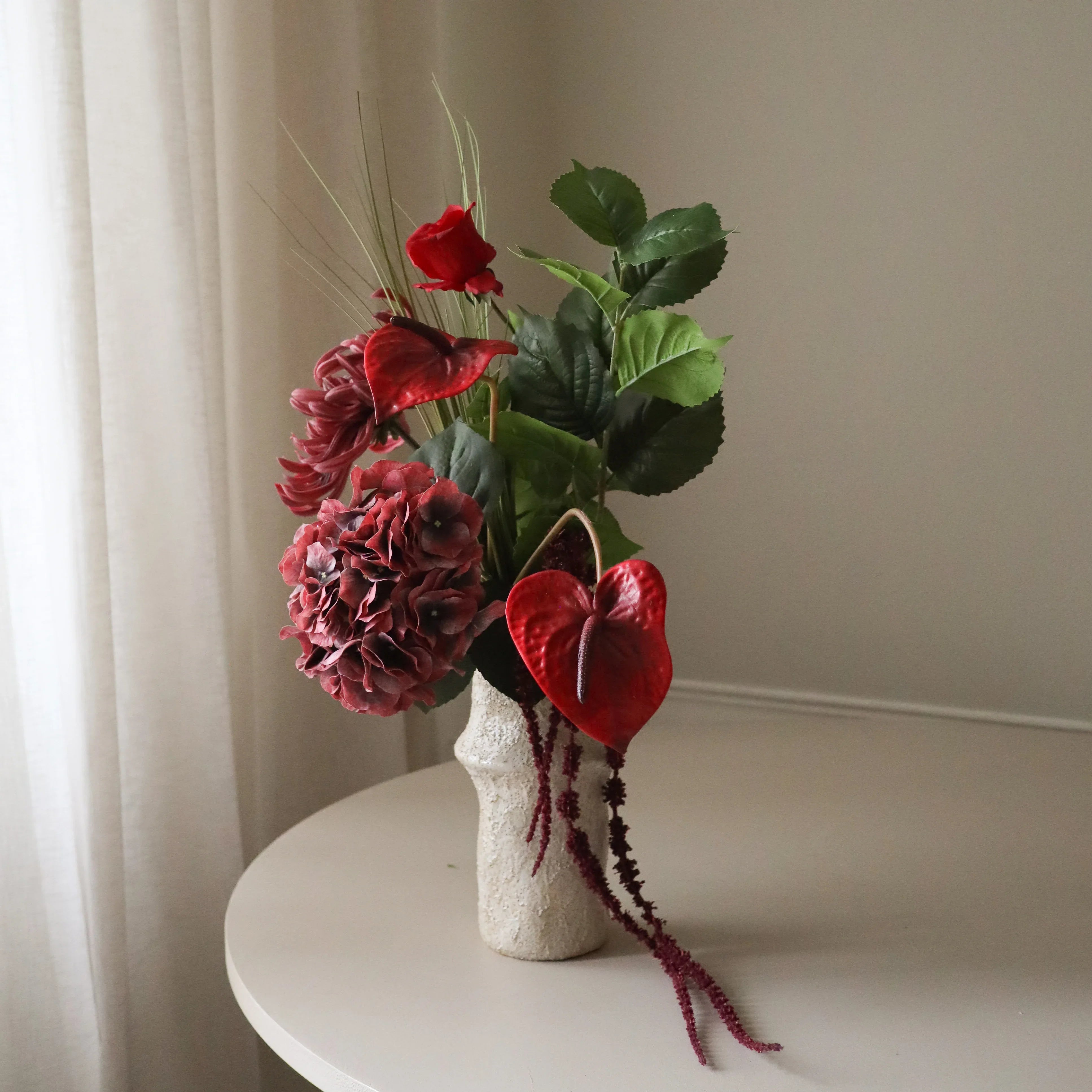 Soft Tension — kunstbloemen boeket van Botane, detailfoto 3