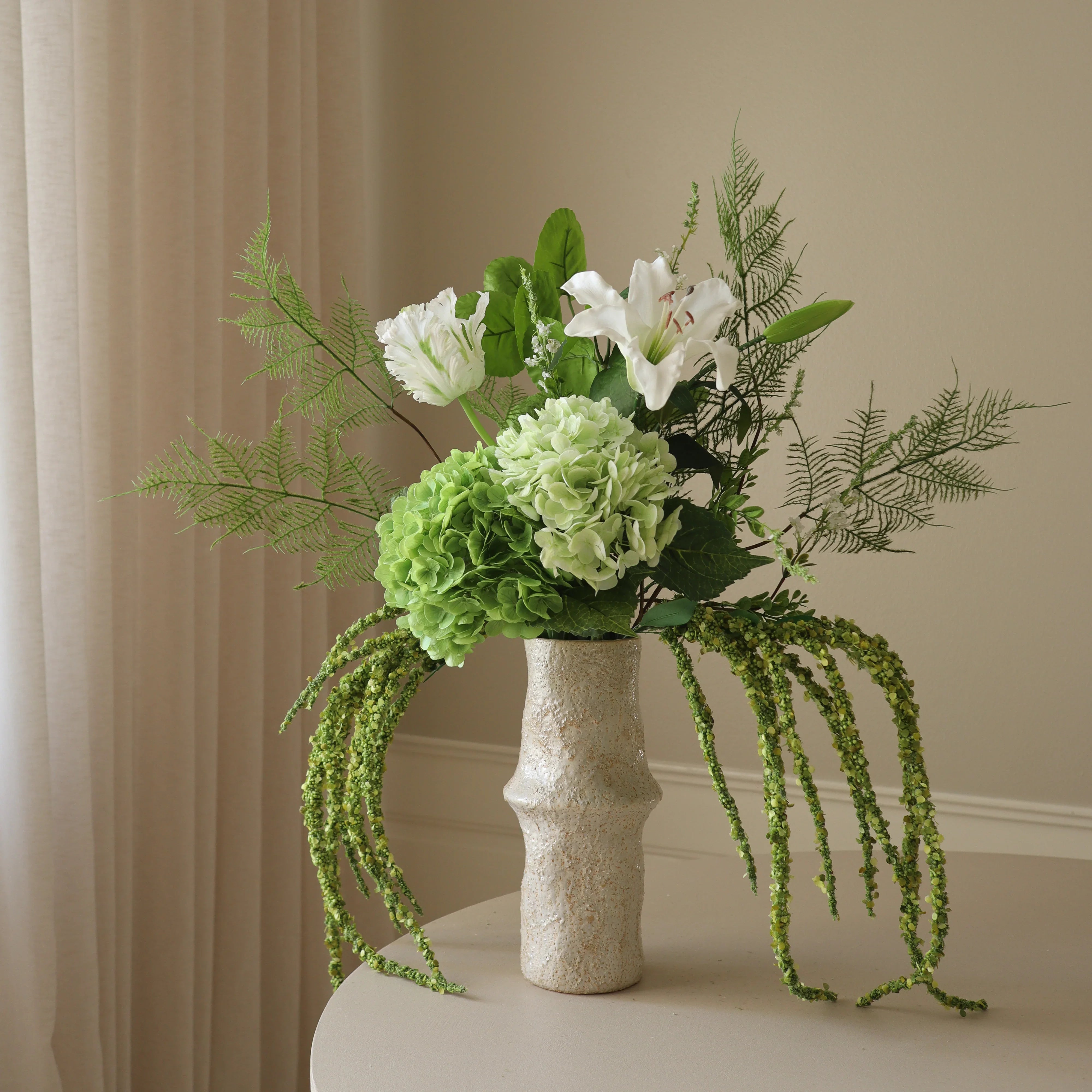 Tennis Ball Green — kunstbloemen boeket van Botane, detailfoto 3