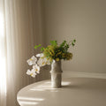 Triumph Of Light — kunstbloemen boeket van Botane