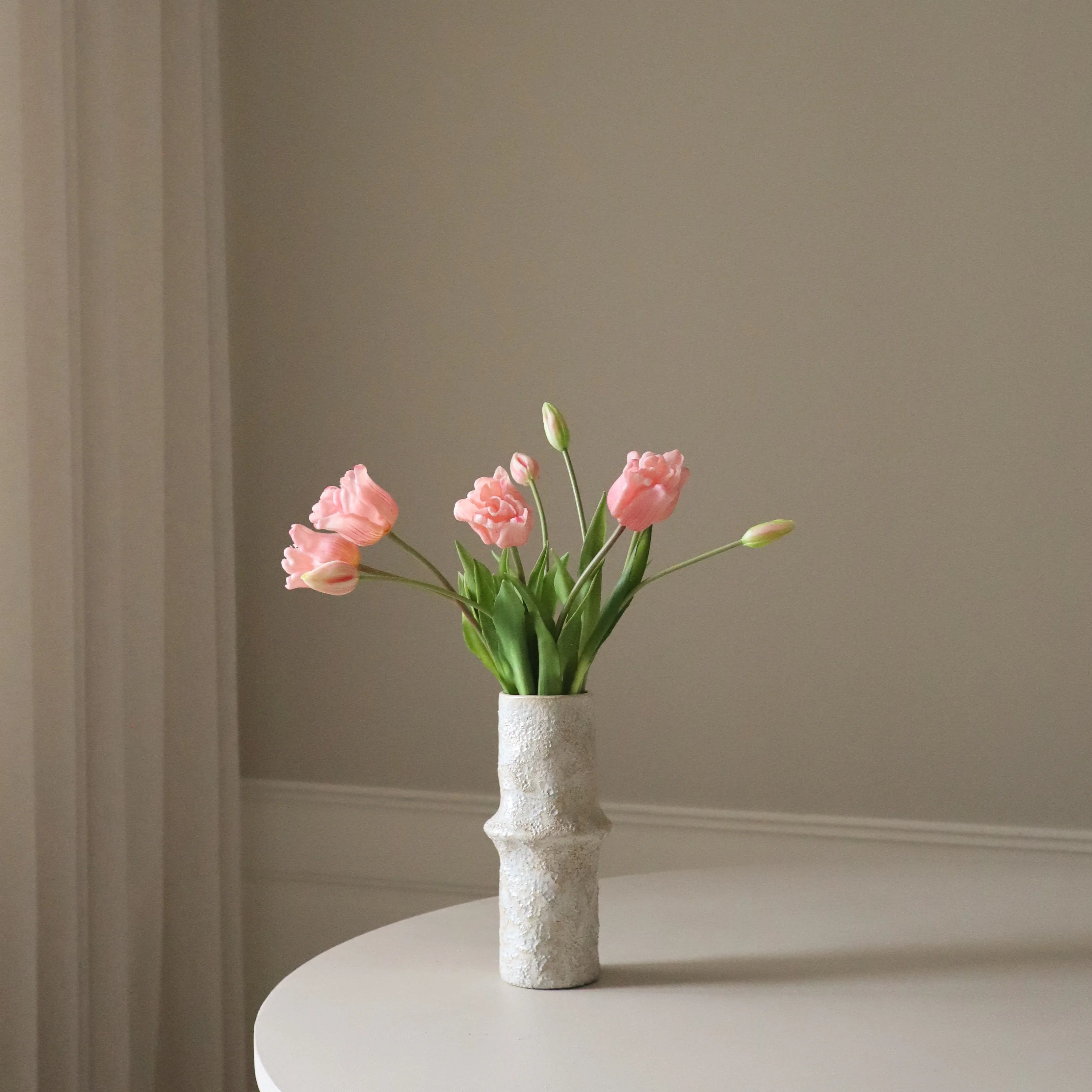 Pink Triumph Tulip Bouquet — kunstbloemen boeket van Botane
