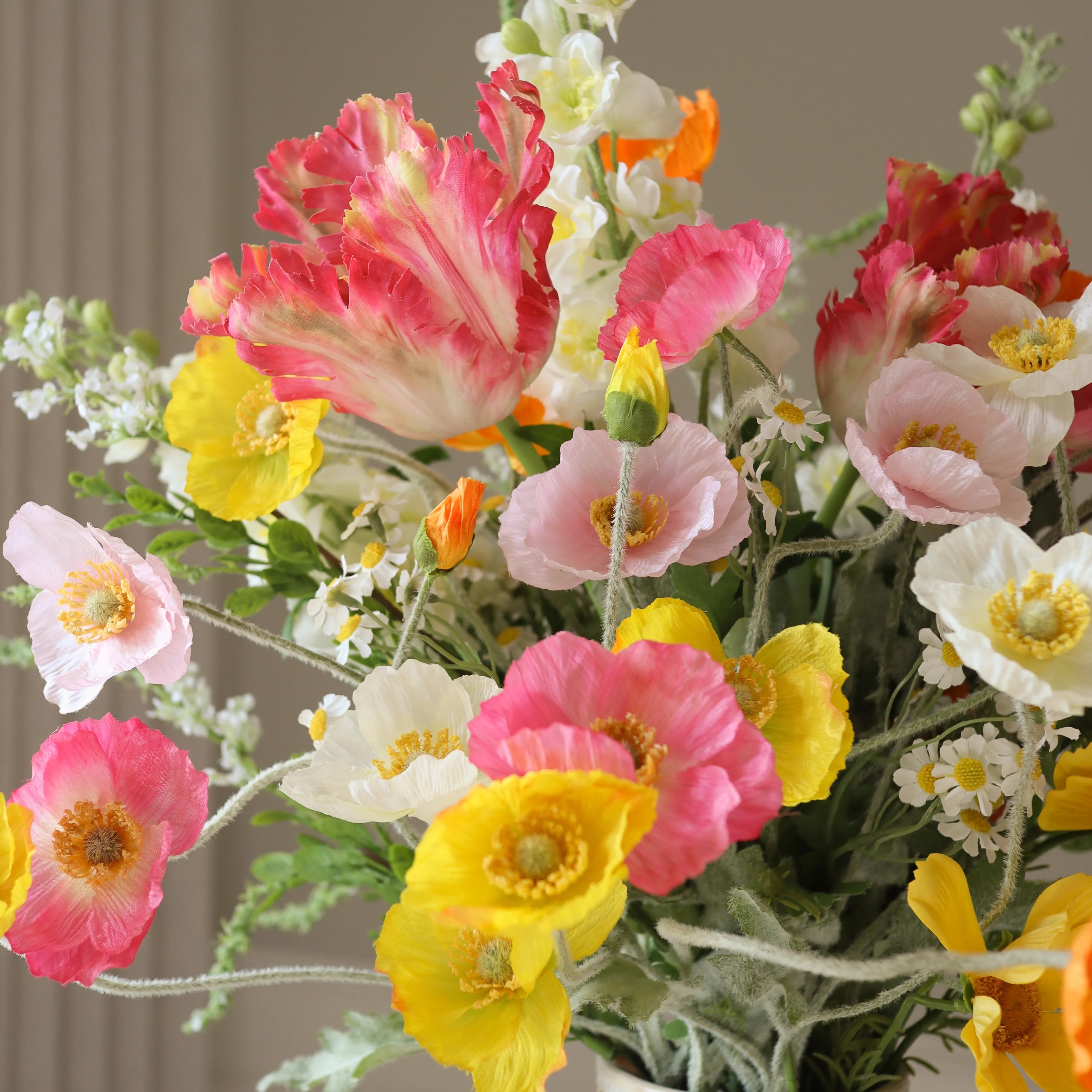 Ladygarden met vaas — kunstbloemen bundel van Botane, detailfoto 3