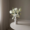 Bright White — kunstbloemen boeket van Botane