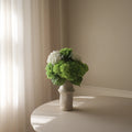 Shades of Green — kunstbloemen boeket van Botane