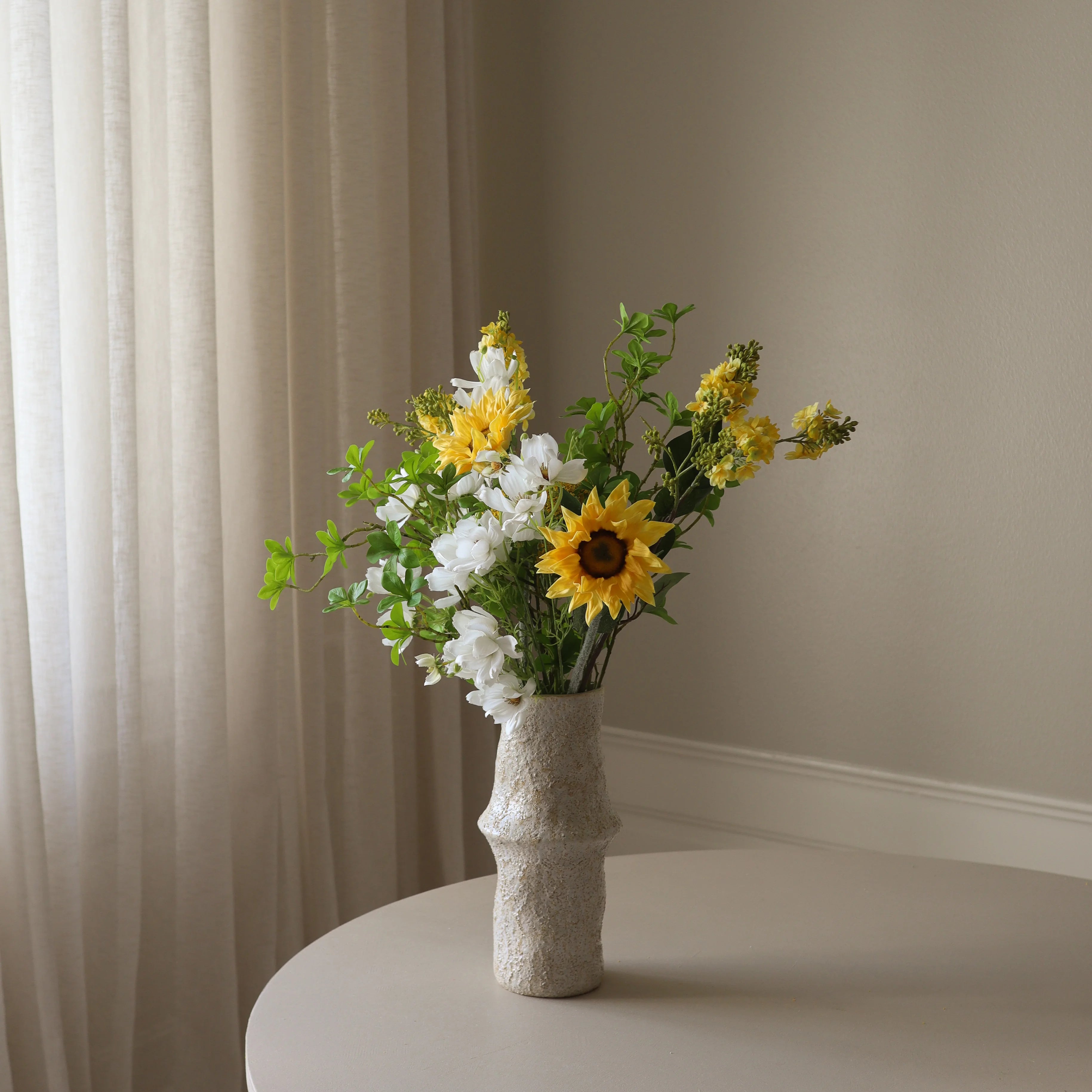 Golden Sun — kunstbloemen boeket van Botane, detailfoto 3