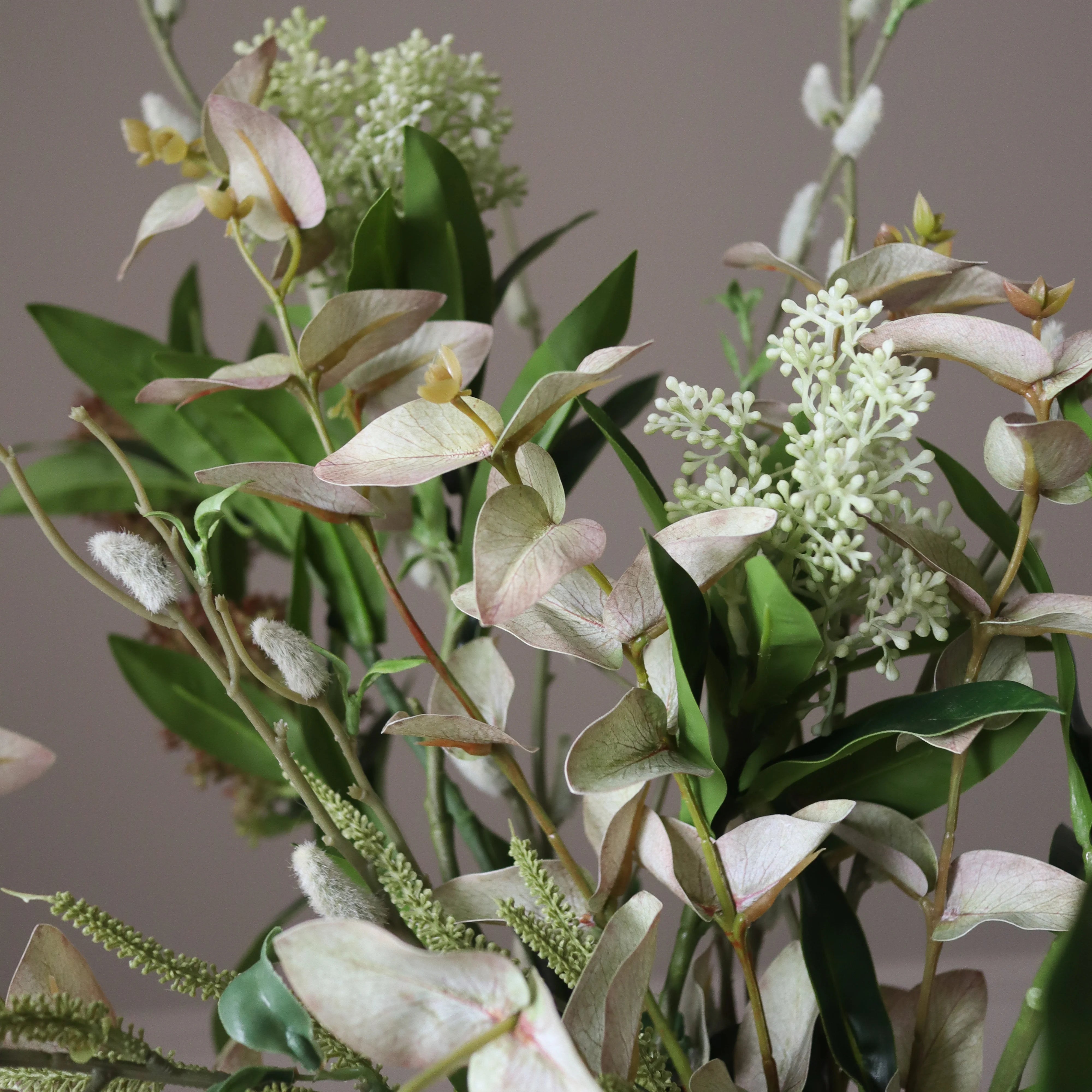 Free Spirit — kunstbloemen boeket van Botane, detailfoto 2