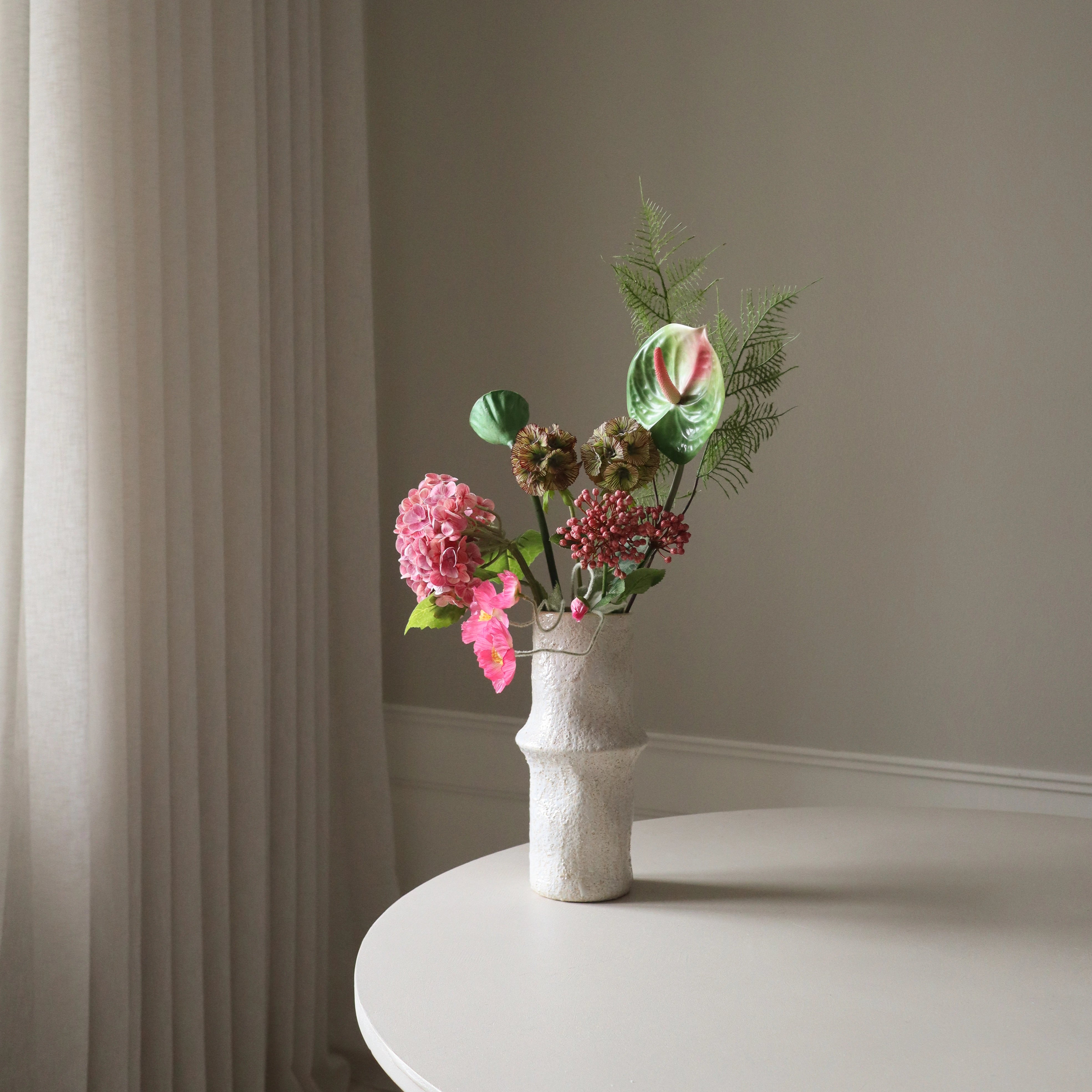 Coquette — kunstbloemen boeket van Botane, detailfoto 3