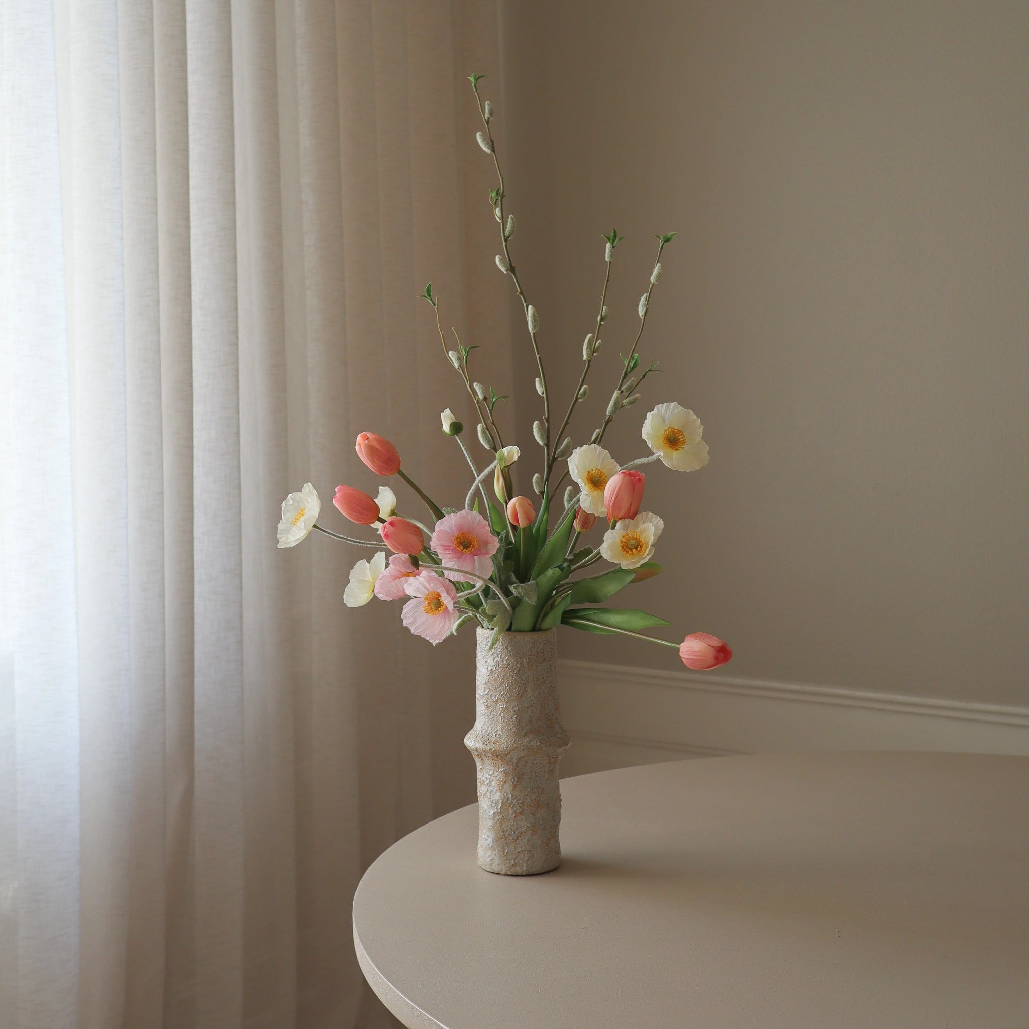 Spring Awakening — kunstbloemen boeket van Botane