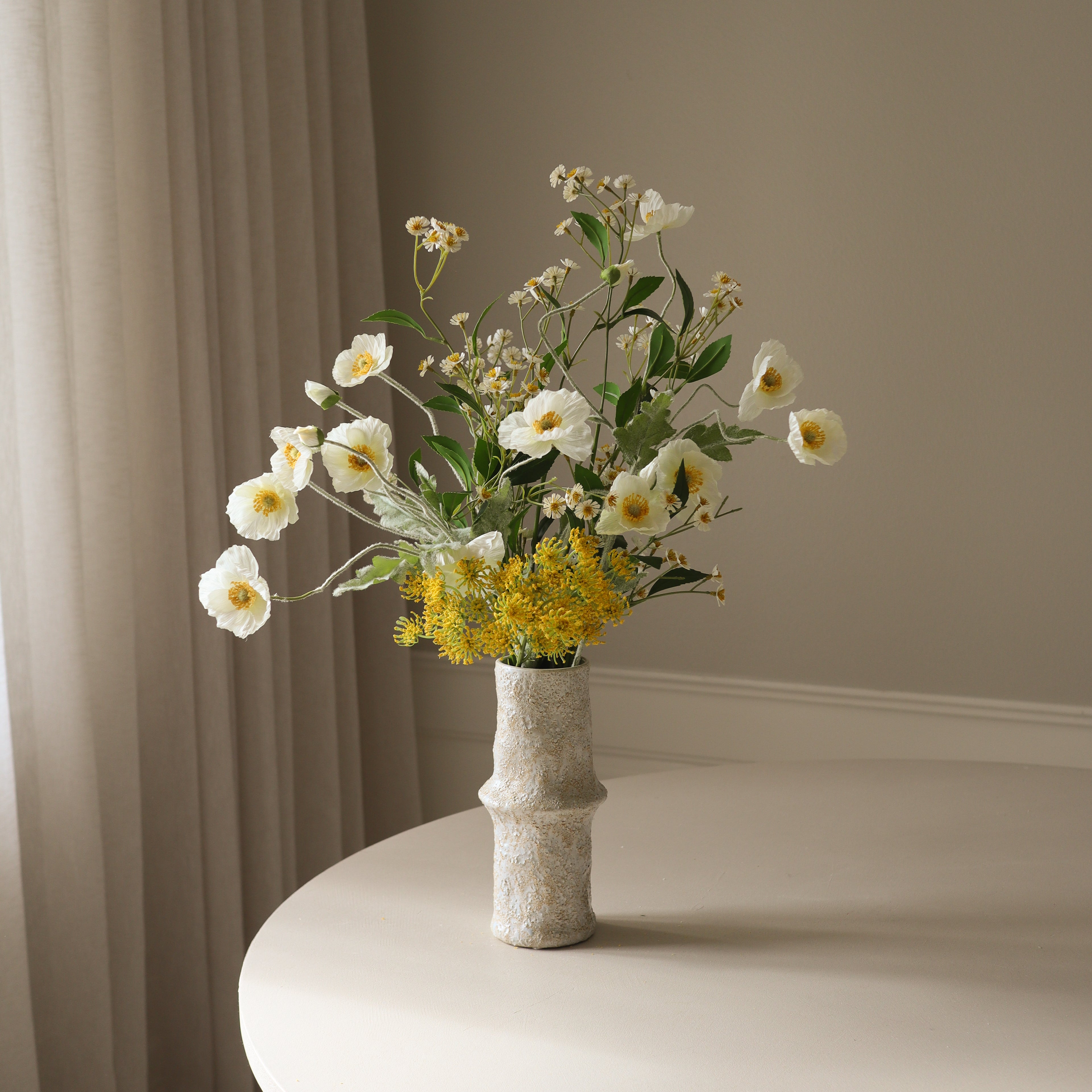 Wild Honey — kunstbloemen boeket van Botane