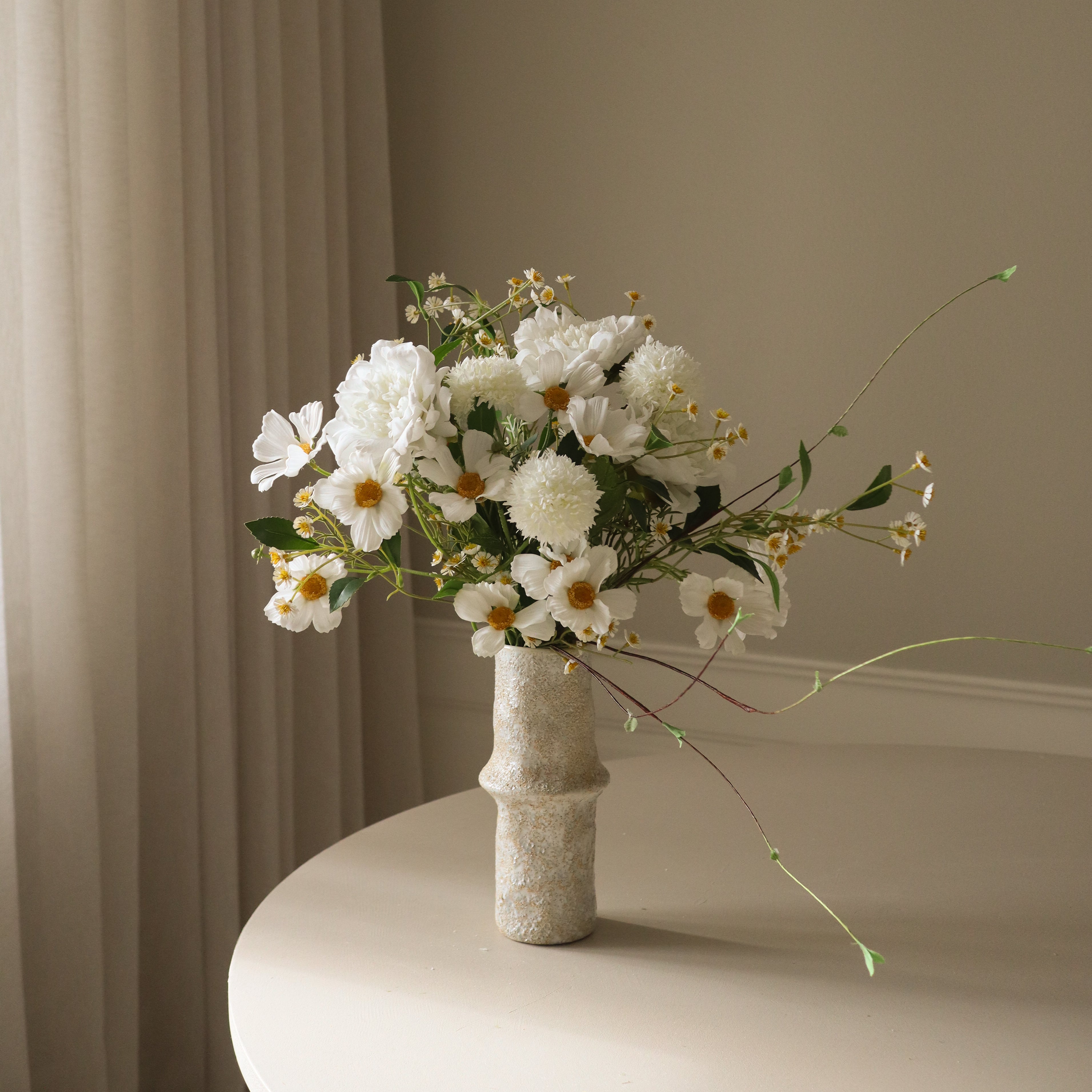 Spring Meadow — kunstbloemen boeket van Botane