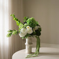 Verdant Bloom — kunstbloemen boeket van Botane