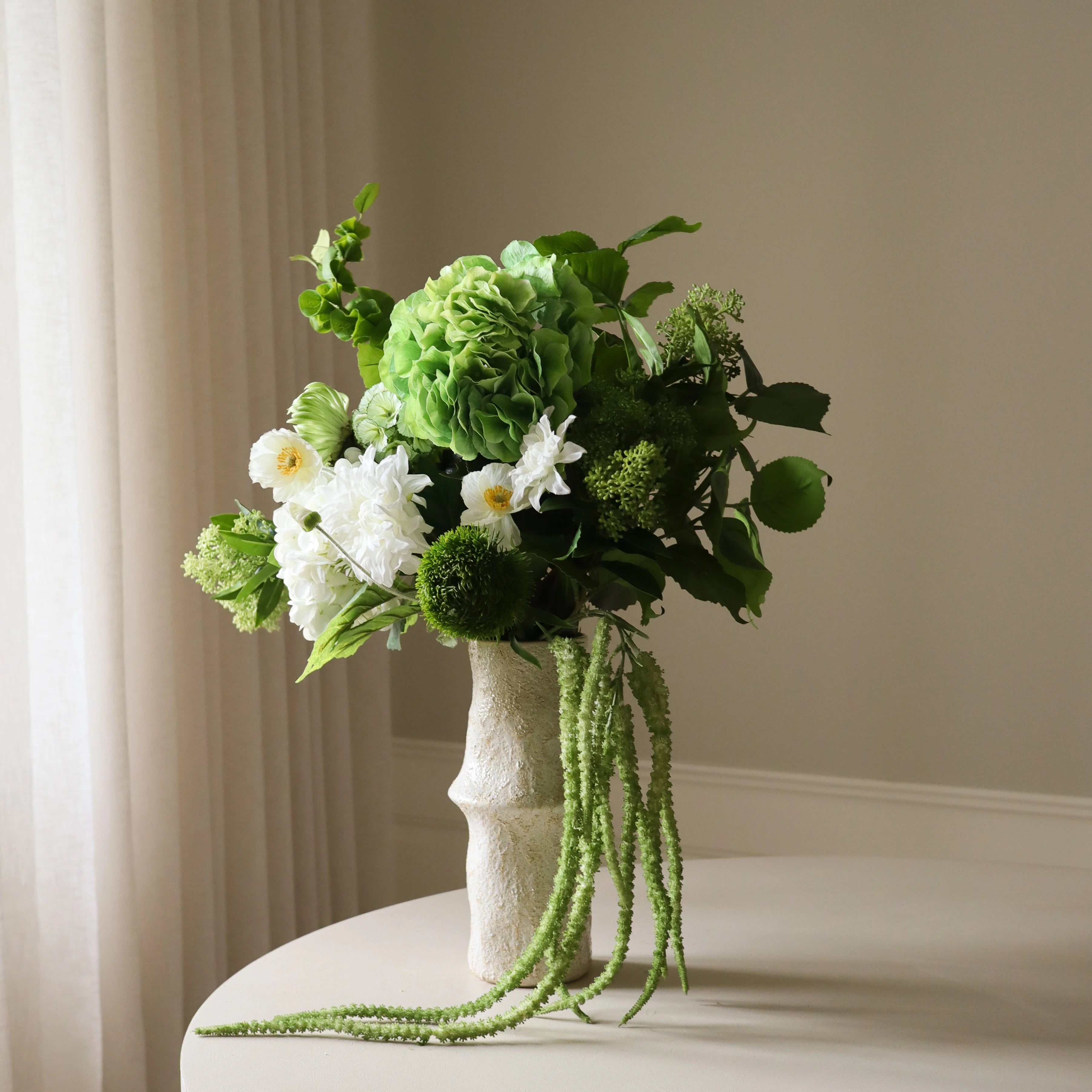 Verdant Bloom — kunstbloemen boeket van Botane, detailfoto 3