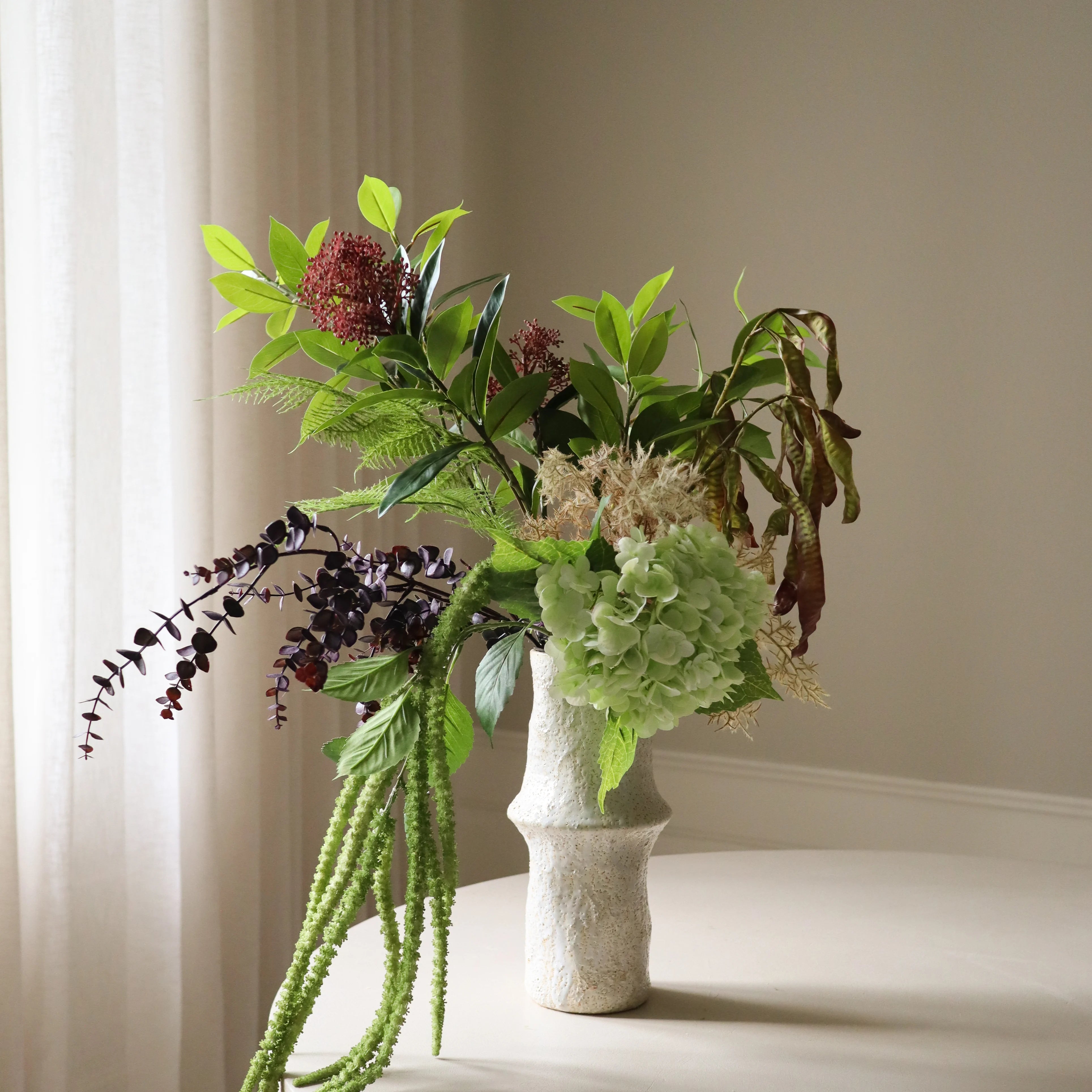 Wild Grove — kunstbloemen boeket van Botane, detailfoto 3