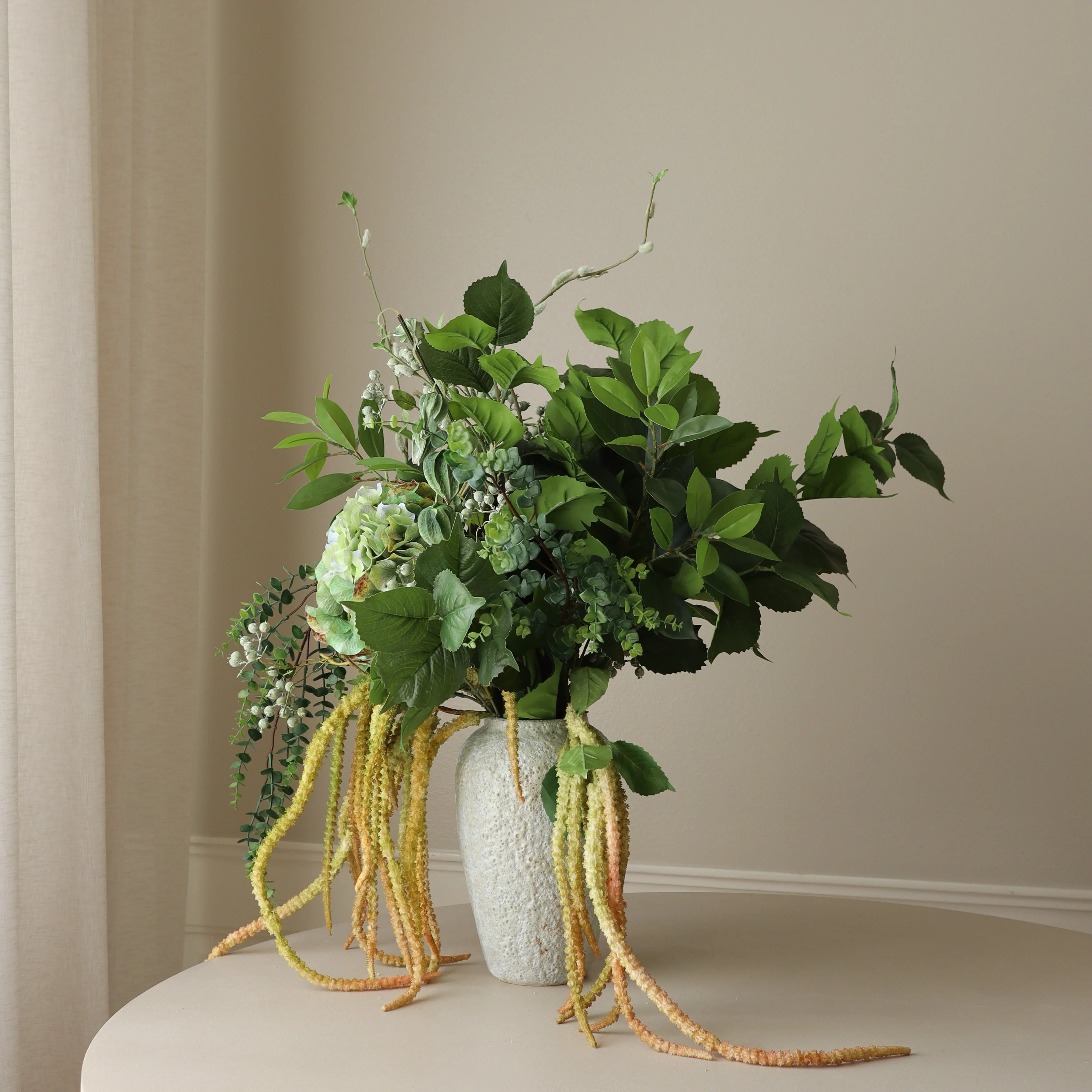 Green Eclipse — kunstbloemen boeket van Botane, detailfoto 3